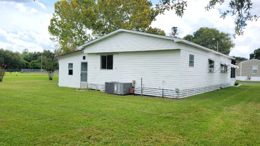 134 Baywood Dr. a Dundee, FL Mobile or Manufactured Home for Sale